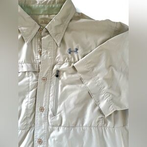 Men’s under armor fishing shirt